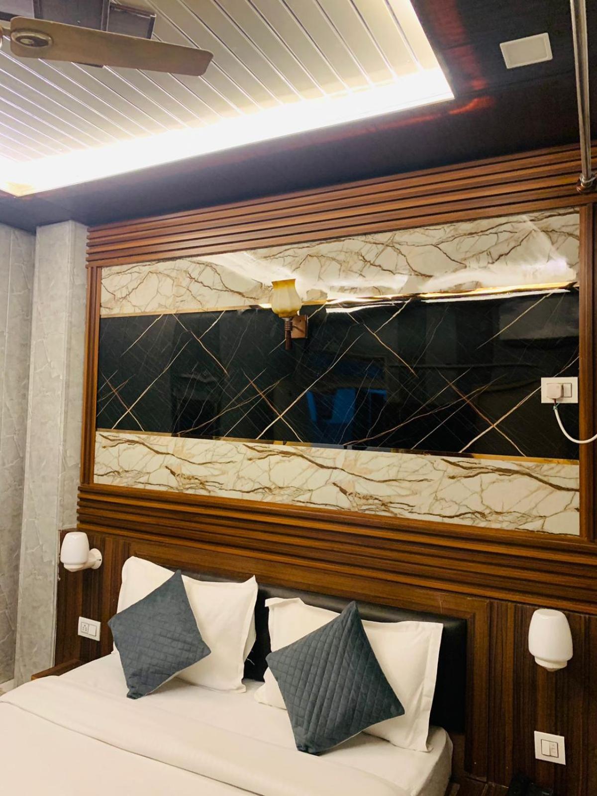 The For U - A Luxury Stay Rishīkesh Extérieur photo